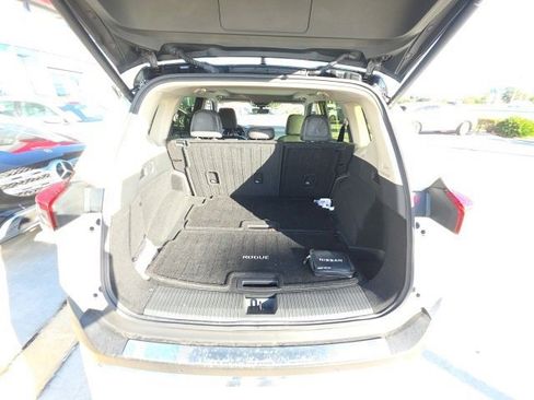 Used 2023 Nissan Rogue Platinum w/ Platinum Premium Package image 27