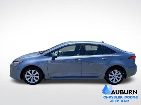 Used 2024 Toyota Corolla LE FWD image 4