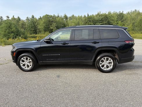 Used 2023 Jeep Grand Cherokee L Limited w/ Luxury Tech Group II AWD/4WD image 8
