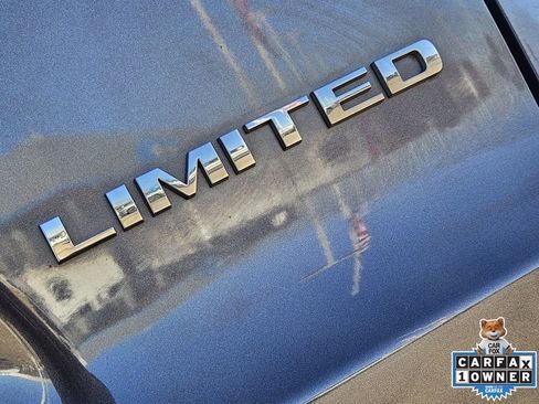 Used 2022 Jeep Cherokee Limited image 15