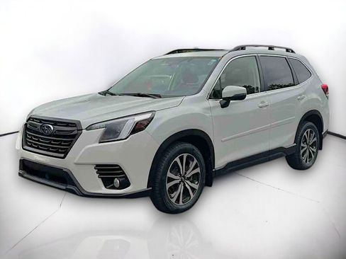 Used 2022 Subaru Forester Limited image 2