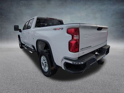 Certified 2022 Chevrolet Silverado 2500 LT w/ Snow Plow Prep/Camper Package image 7