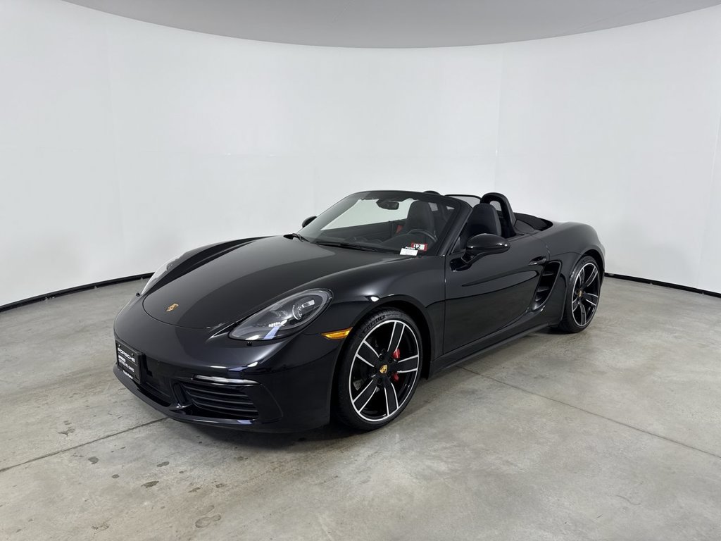 Certified 2025 Porsche 718 Boxster S RWD image 1
