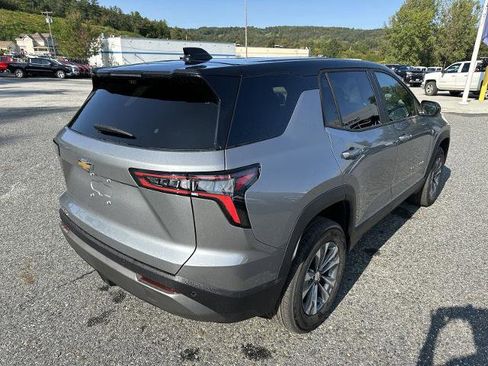 Certified 2025 Chevrolet Equinox LT w/ Safety and Technology Package image 5