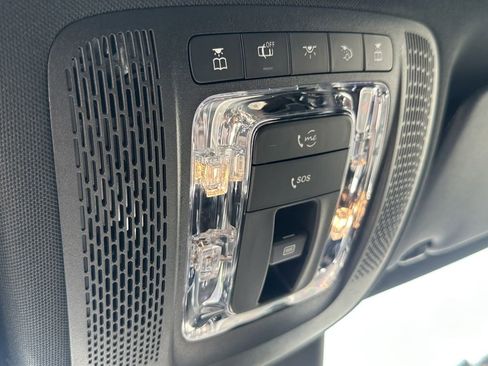 Certified 2025 Mercedes-Benz GLA 250 image 33