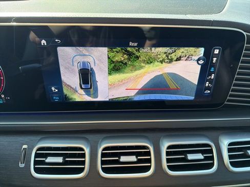 Used 2024 Mercedes-Benz GLE 350 4MATIC image 12