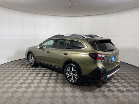 Used 2022 Subaru Outback Touring XT image 5