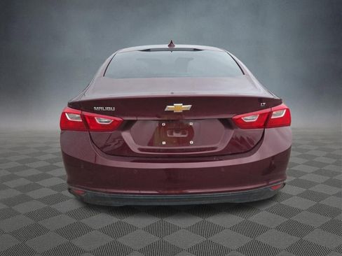Used 2016 Chevrolet Malibu LT w/ Driver Confidence Package FWD image 4