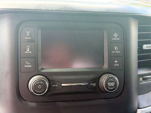 Used 2020 RAM 3500 Big Horn AWD/4WD image 28
