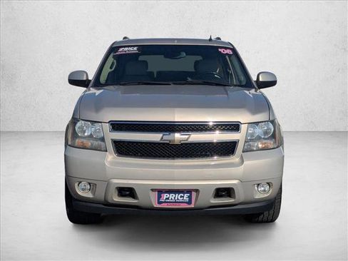 Used 2008 Chevrolet Tahoe LT w/ LT Preferred Equipment Group image 2