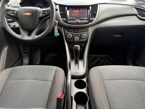 Used 2020 Chevrolet Trax LS w/ Tint and Cruise Package FWD image 20