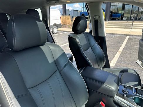 Used 2020 INFINITI QX60 Luxe w/ Essential Package image 22