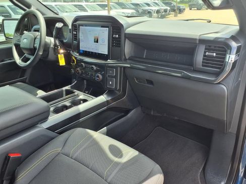 Used 2025 Ford F150 STX w/ Equipment Group 200A RWD image 28