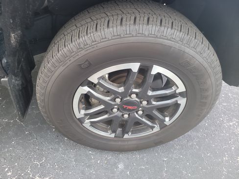 Certified 2025 Toyota Tacoma TRD Sport RWD image 9