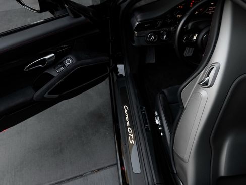 Used 2019 Porsche 911 Carrera GTS image 25