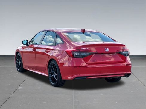 Used 2023 Honda Civic Sport image 4