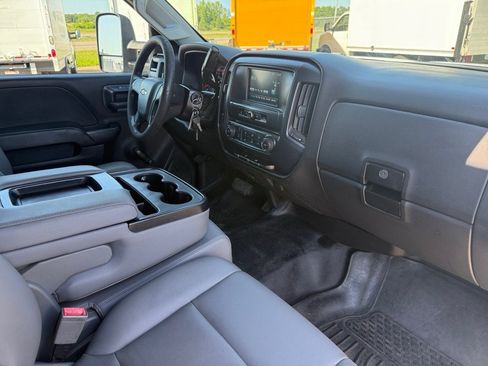 Used 2016 Chevrolet Silverado 3500 W/T RWD image 11