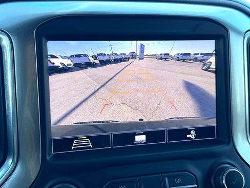 Used 2020 Chevrolet Silverado 1500 LT Trail Boss image 28