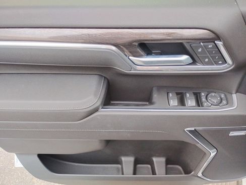 New 2025 Chevrolet Silverado 2500 LTZ w/ LTZ Convenience Package image 14