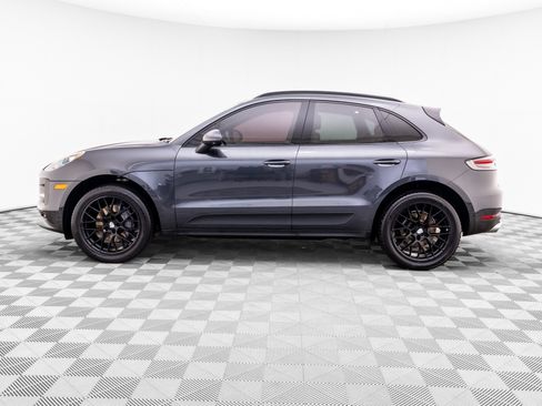 Used 2021 Porsche Macan AWD/4WD image 2