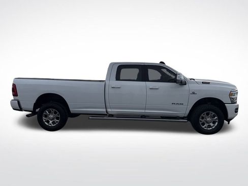 Used 2024 RAM 3500 Laramie AWD/4WD image 8