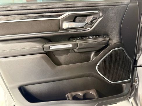 Used 2024 RAM 1500 Laramie image 12