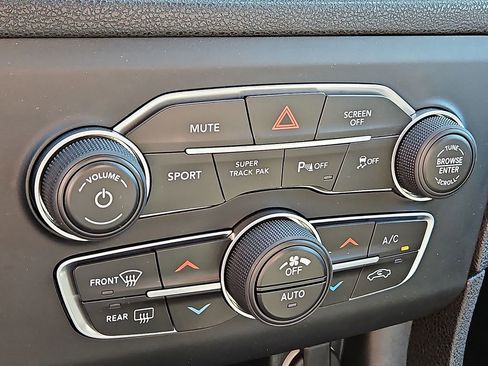 Used 2023 Dodge Charger GT w/ Blacktop Package image 17