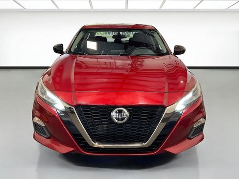 Used 2019 Nissan Altima 2.5 SR image 2