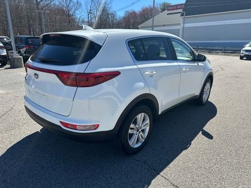Used 2019 Kia Sportage LX image 8
