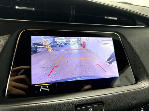 Used 2019 Cadillac XT4 Sport w/ Cold Weather Package FWD image 22