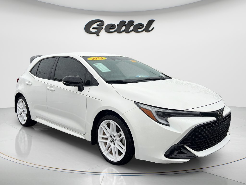 Used 2026 Toyota Corolla SE FWD image 3
