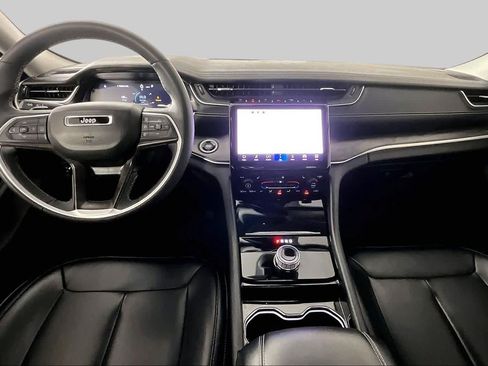 Used 2023 Jeep Grand Cherokee L Limited RWD image 14