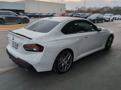 Used 2024 BMW 230i Coupe w/ Premium Package image 2