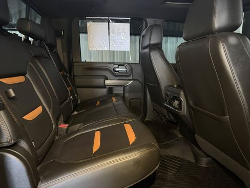 Used 2020 GMC Sierra 2500 AT4 w/ AT4 Premium Package AWD/4WD image 26