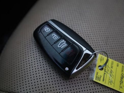 Used 2016 Hyundai Genesis 3.8 w/ Option Group 03 image 25