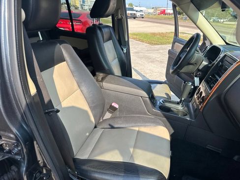 Used 2010 Ford Explorer Eddie Bauer RWD image 10