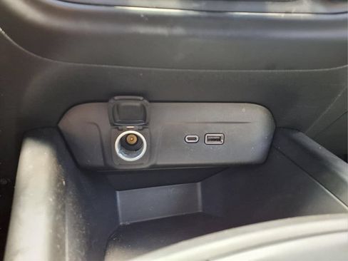 Used 2024 Chevrolet Trax LS w/ LS Convenience Package FWD image 13