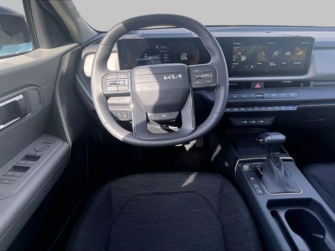 Used 2027 Kia Seltos S FWD image 12