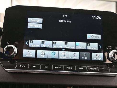 Used 2023 Mitsubishi Outlander SE image 27