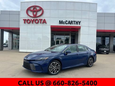 Used 2025 Toyota Camry XLE w/ Premium Package AWD/4WD image 1