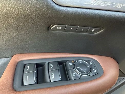 Certified 2023 Cadillac XT5 Premium Luxury w/ Technology Package FWD image 14