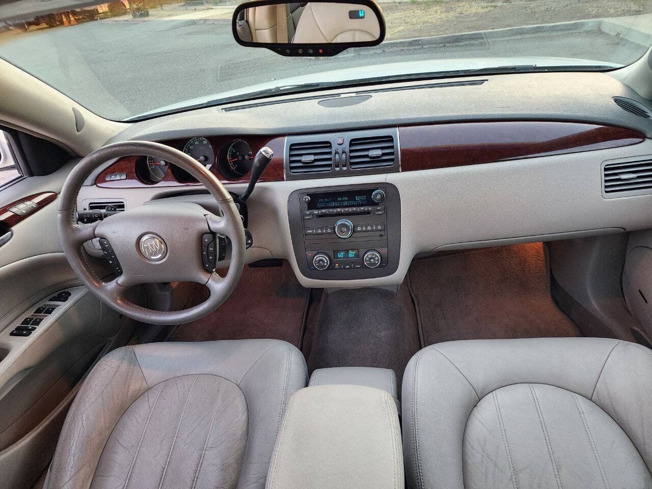 Used 2007 Buick Lucerne CXL w/ Luxury Package FWD image 9