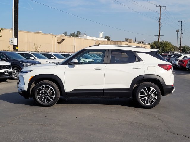 Used 2024 Chevrolet TrailBlazer LT FWD image 8