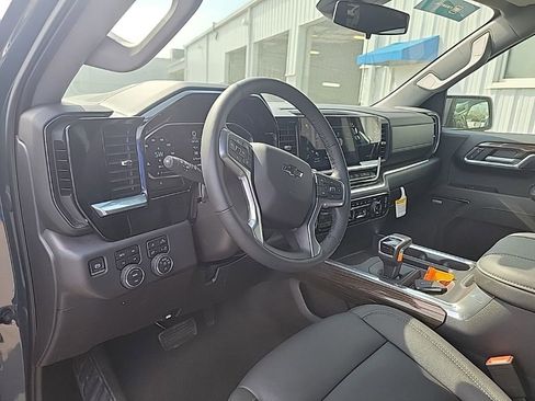 Used 2026 Chevrolet Silverado 1500 LT Trail Boss w/ LT Trail Boss Premium Package image 8