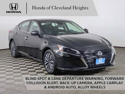 Used 2024 Nissan Altima 2.5 SV