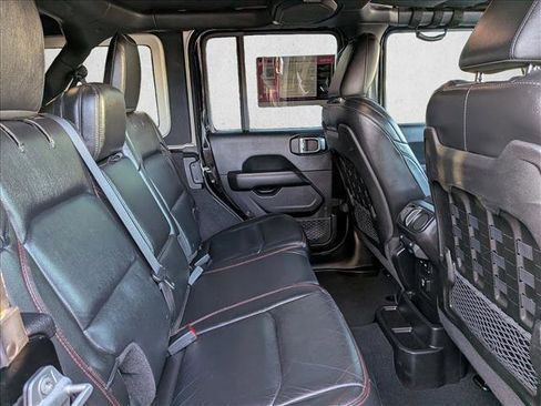 Used 2018 Jeep Wrangler Unlimited Rubicon AWD/4WD image 25