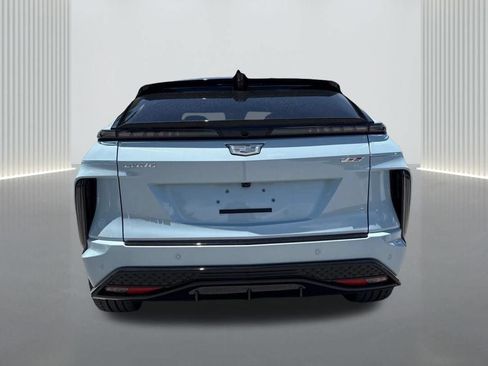 New 2026 Cadillac Lyriq V AWD/4WD image 6