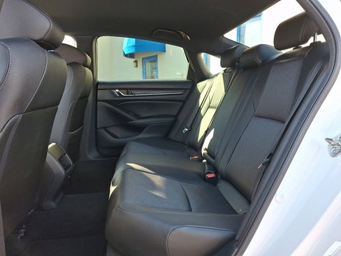 Used 2020 Honda Accord Sport image 12