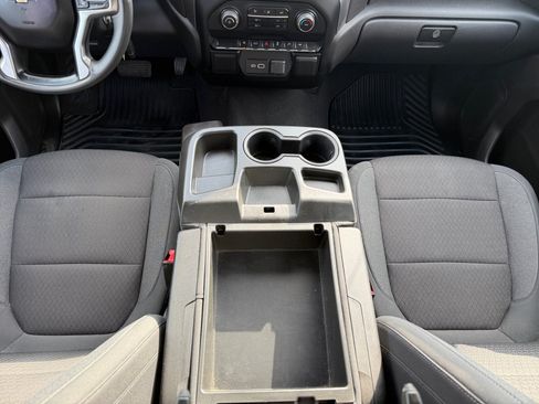 Used 2022 Chevrolet Silverado 1500 Custom w/ Safety Confidence Package RWD image 21