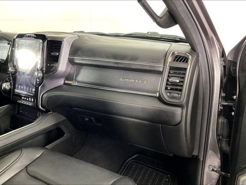 Used 2019 RAM 1500 Limited RWD image 21